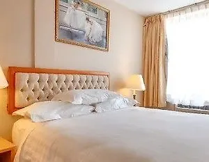 Hotel Flushing New York